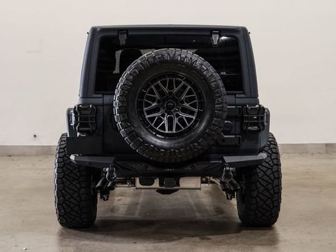 Used 2025 Jeep Wrangler Unlimited Rubicon 392 AWD/4WD image 45
