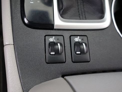 Used 2017 Toyota Highlander XLE AWD/4WD image 57