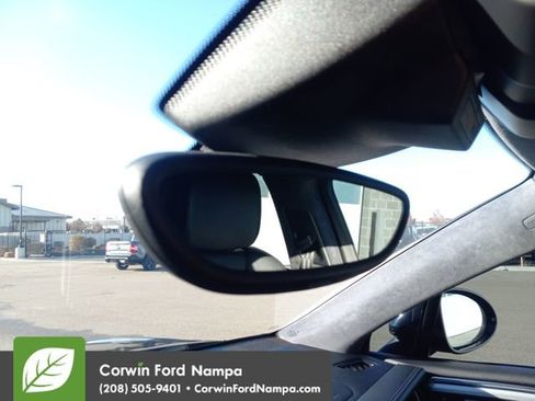 Used 2015 Porsche Macan Turbo image 20