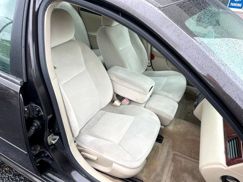 Used 2009 Chevrolet Impala LS image 26