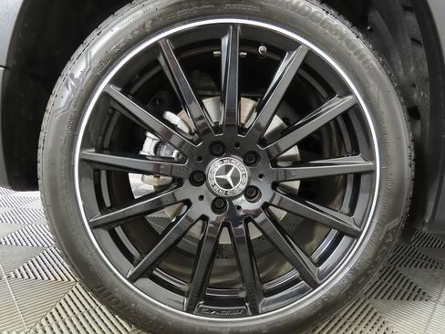 Certified 2022 Mercedes-Benz GLB 250 image 32