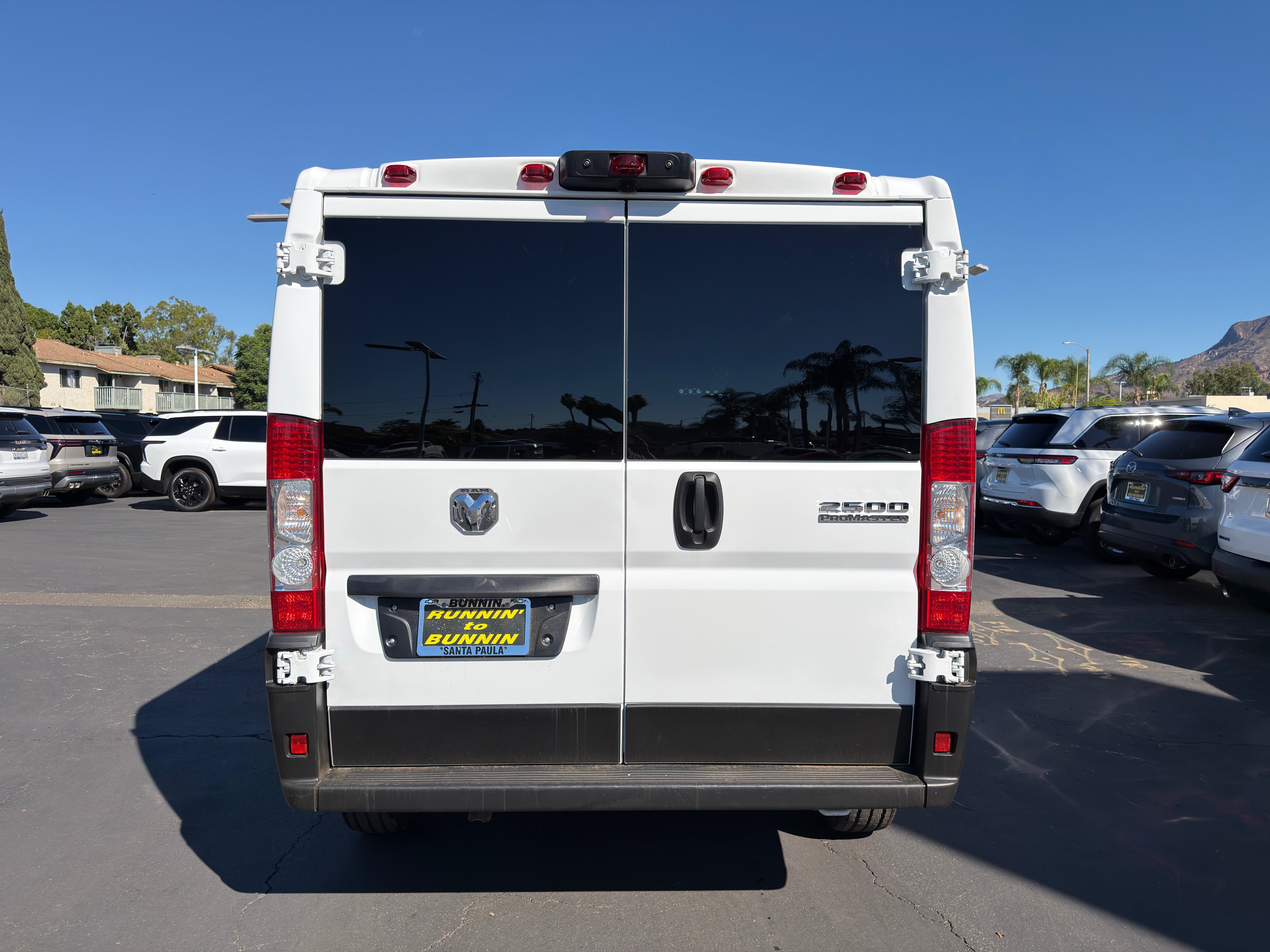 Used 2025 RAM ProMaster 2500 w/ U-Haul Equipment Group FWD image 7