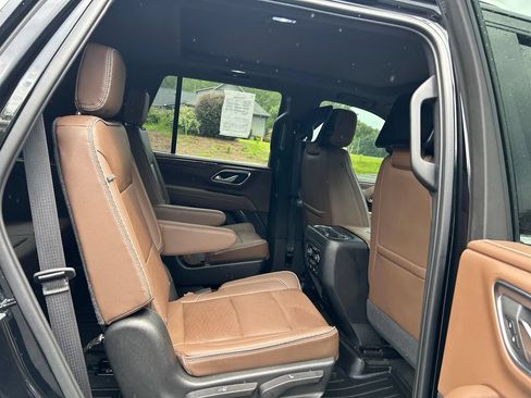 Used 2021 Chevrolet Tahoe High Country w/ Technology Package AWD/4WD image 57