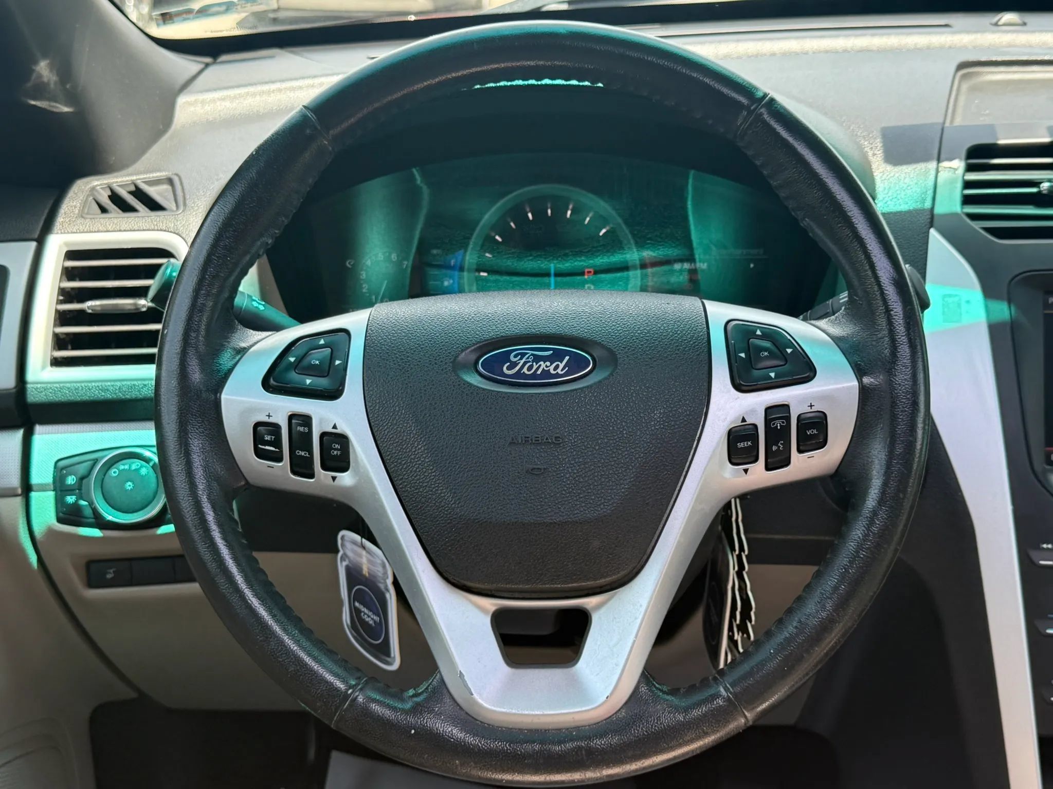 Used 2012 Ford Explorer XLT AWD/4WD image 7