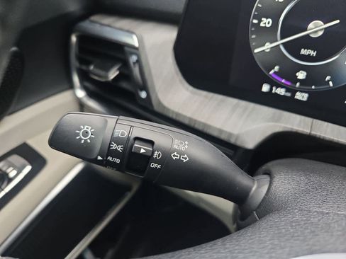 Certified 2024 Kia Telluride SX image 27