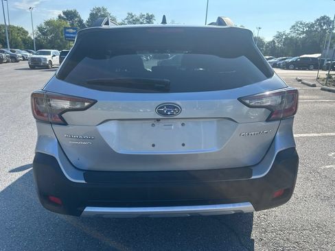 Used 2025 Subaru Outback Limited w/ Popular Package #2 AWD/4WD image 6