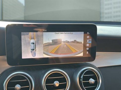 Used 2021 Mercedes-Benz GLC 300 4MATIC Coupe image 24