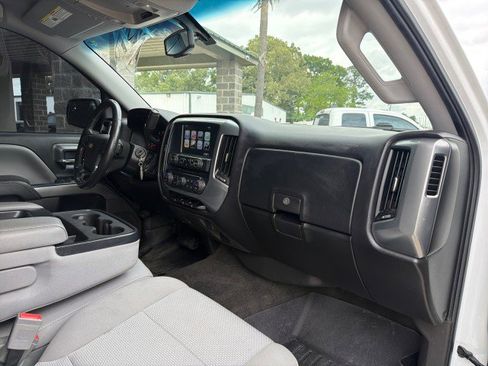 Used 2017 Chevrolet Silverado 1500 LT w/ LT Fleet Convenience Package AWD/4WD image 21