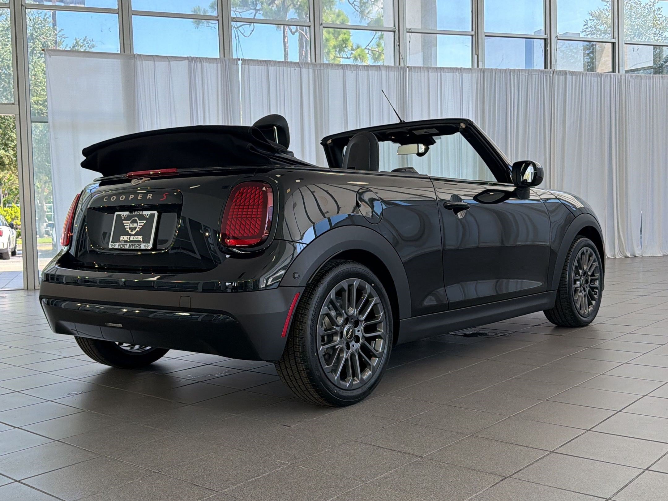 New 2026 MINI Cooper S FWD image 9