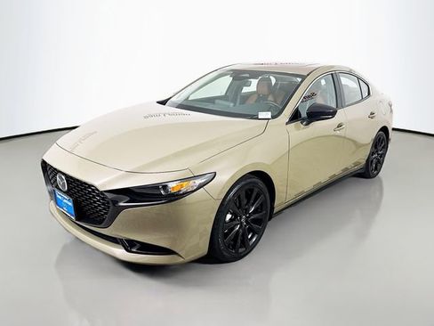 Used 2025 MAZDA MAZDA3 s AWD/4WD image 3