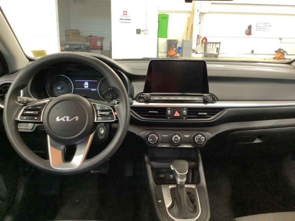Certified 2023 Kia Forte LXS FWD image 7