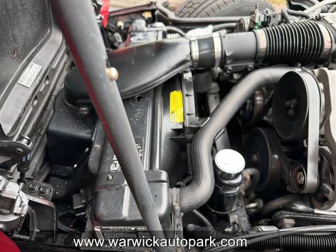 Used 1987 Chevrolet Corvette Coupe RWD image 4