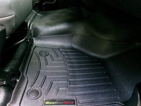 Used 2019 RAM 1500 Tradesman w/ Chrome Appearance Group RWD image 24