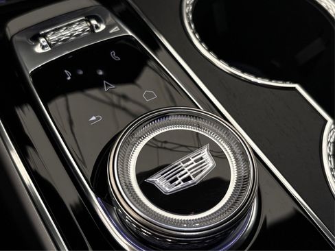 New 2026 Cadillac Lyriq V image 27