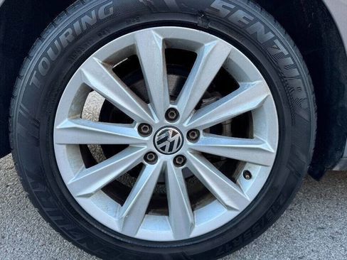 Used 2012 Volkswagen Passat 2.5 SEL Premium image 34