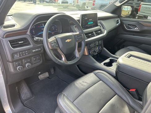 Used 2024 Chevrolet Tahoe High Country image 21
