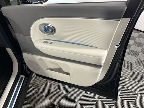 Used 2026 Hyundai Ioniq 9 SEL image 30