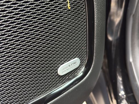 Used 2022 Jeep Compass Limited w/ Sun and Sound Group image 18