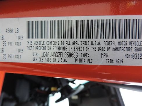 Used 2015 Jeep Wrangler Sport image 13