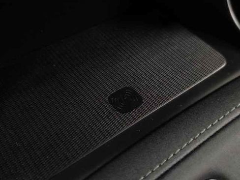 New 2025 Volvo XC90 T8 Plus w/ Protection Package Premier image 29