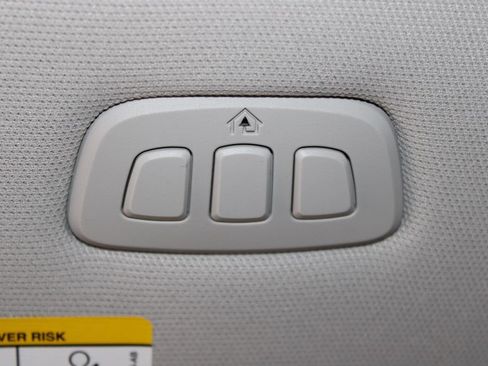 New 2027 Lincoln Navigator Premiere RWD image 56