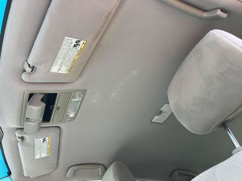 Used 2009 Toyota Camry LE FWD image 18