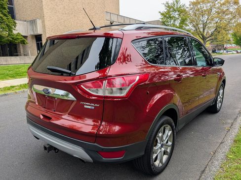 Used 2014 Ford Escape Titanium w/ Equipment Group 401A AWD/4WD image 4