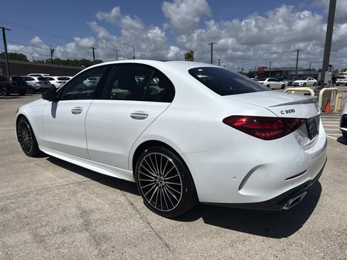Used 2025 Mercedes-Benz C 300 Sedan image 7
