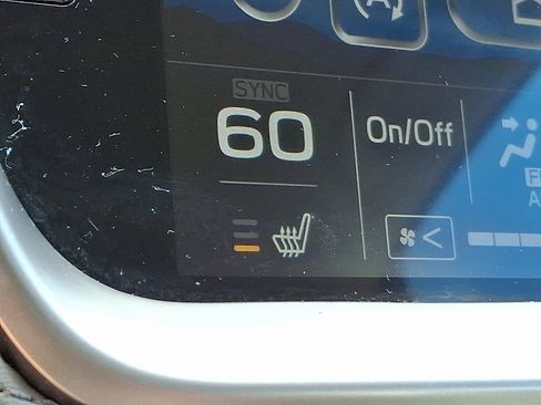 Certified 2022 Subaru Outback Premium AWD/4WD image 24