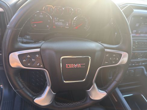 Used 2015 GMC Sierra 1500 SLT w/ SLT Crew Cab Value Package AWD/4WD image 17
