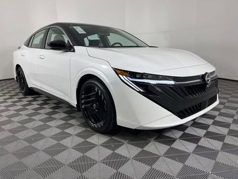 New 2026 Nissan Sentra SR w/ Floor Mat Package image 2