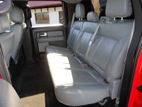 Used 2014 Ford F150 XLT w/ Equipment Group 302A Luxury image 9