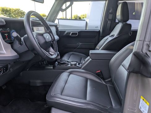 Used 2026 Ford Bronco Outer Banks AWD/4WD image 29