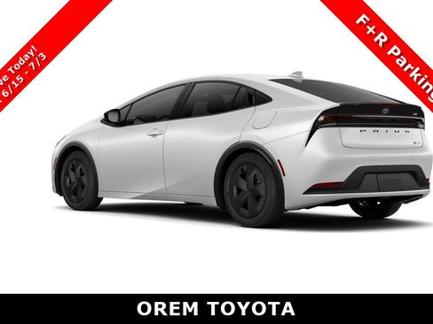 New 2026 Toyota Prius LE FWD image 6