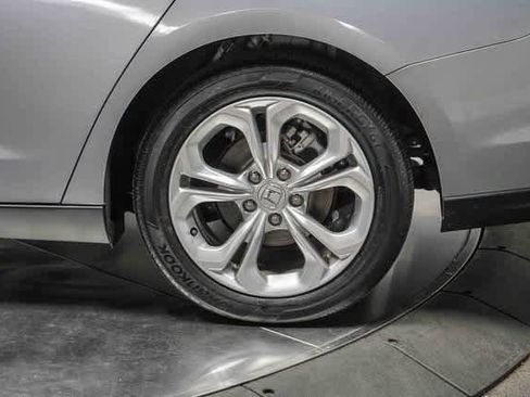 Used 2023 Honda Accord LX image 10