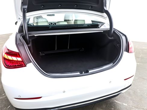 Used 2024 Mercedes-Benz C 300 Sedan image 24