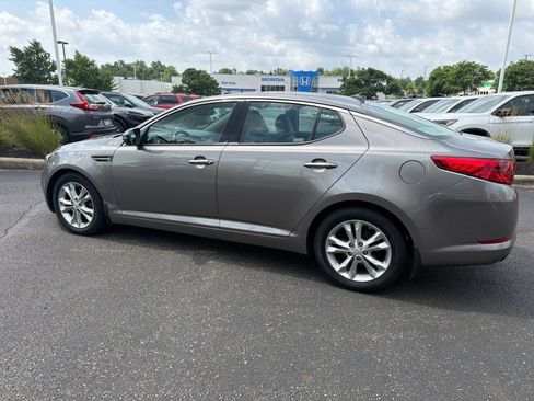Used 2012 Kia Optima EX w/ Premium Pkg FWD image 12