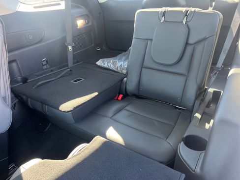 New 2026 Ford Explorer Active w/ Active Comfort Package image 19