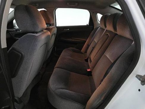 Used 2011 Chevrolet Impala LT image 9