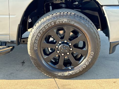 Used 2026 RAM 2500 Big Horn AWD/4WD image 10