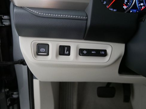 Used 2023 GMC Acadia Denali w/ Denali Ultimate Package image 26