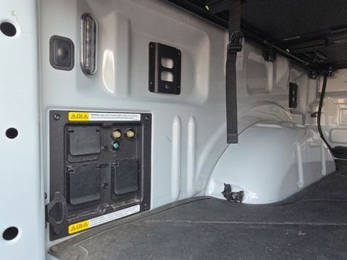 Used 2025 Ford F150 Lariat w/ Equipment Group 501A Mid image 21