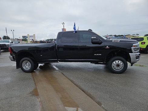 Used 2025 RAM 3500 Lone Star AWD/4WD image 9
