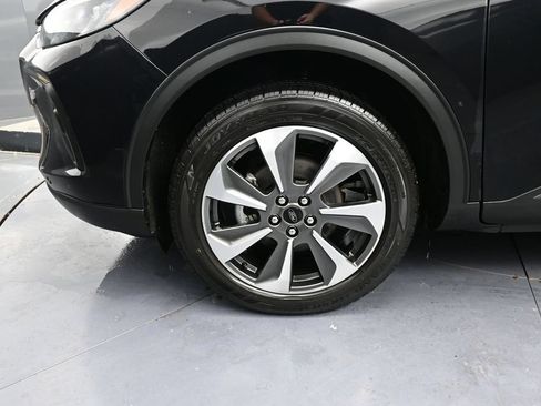 Used 2024 Ford Escape Platinum AWD/4WD image 14