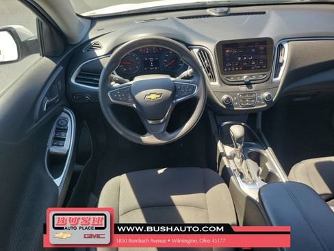 Used 2023 Chevrolet Malibu LT FWD image 11