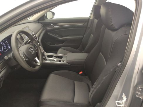 Used 2021 Honda Accord LX image 17