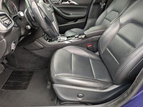 Used 2017 INFINITI QX30 image 29