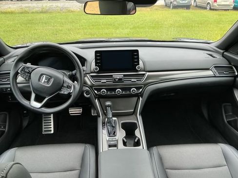Used 2022 Honda Accord Sport image 14