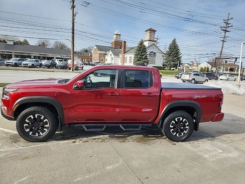 Used 2023 Nissan Frontier PRO-4X w/ Pro Convenience Package image 9