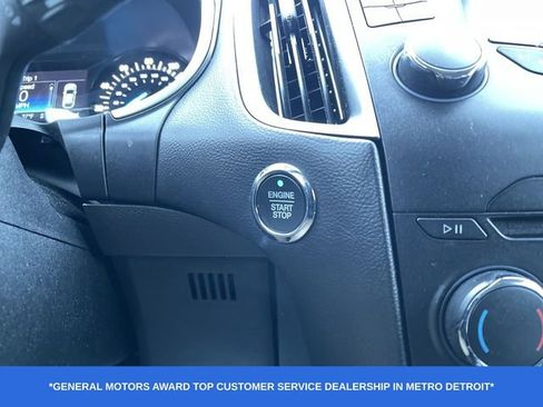 Used 2018 Ford Edge SEL w/ Ford Safe & Smart Package image 17